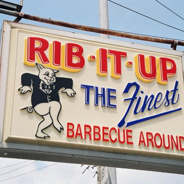 Rib-It-Up Restaurant Sign